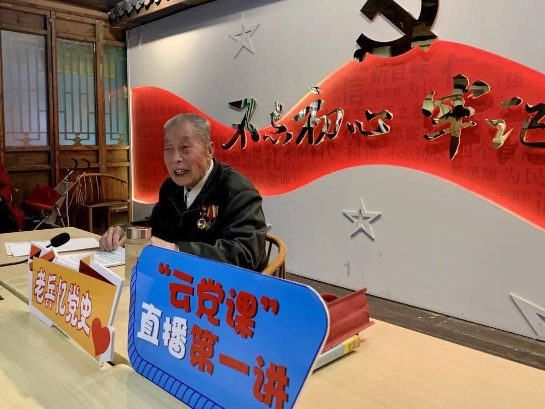 年货零食的“新年战事”,极兔靠什么拿下大单